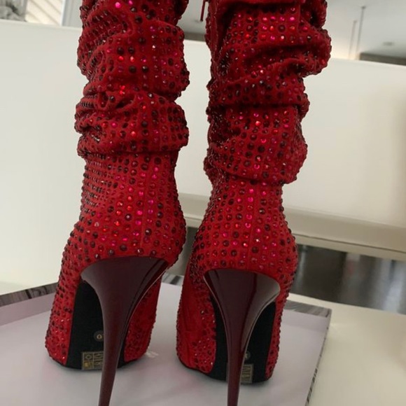 J Campbell boots with Swarovski crystals S-91/2-10 - Picture 3 of 9